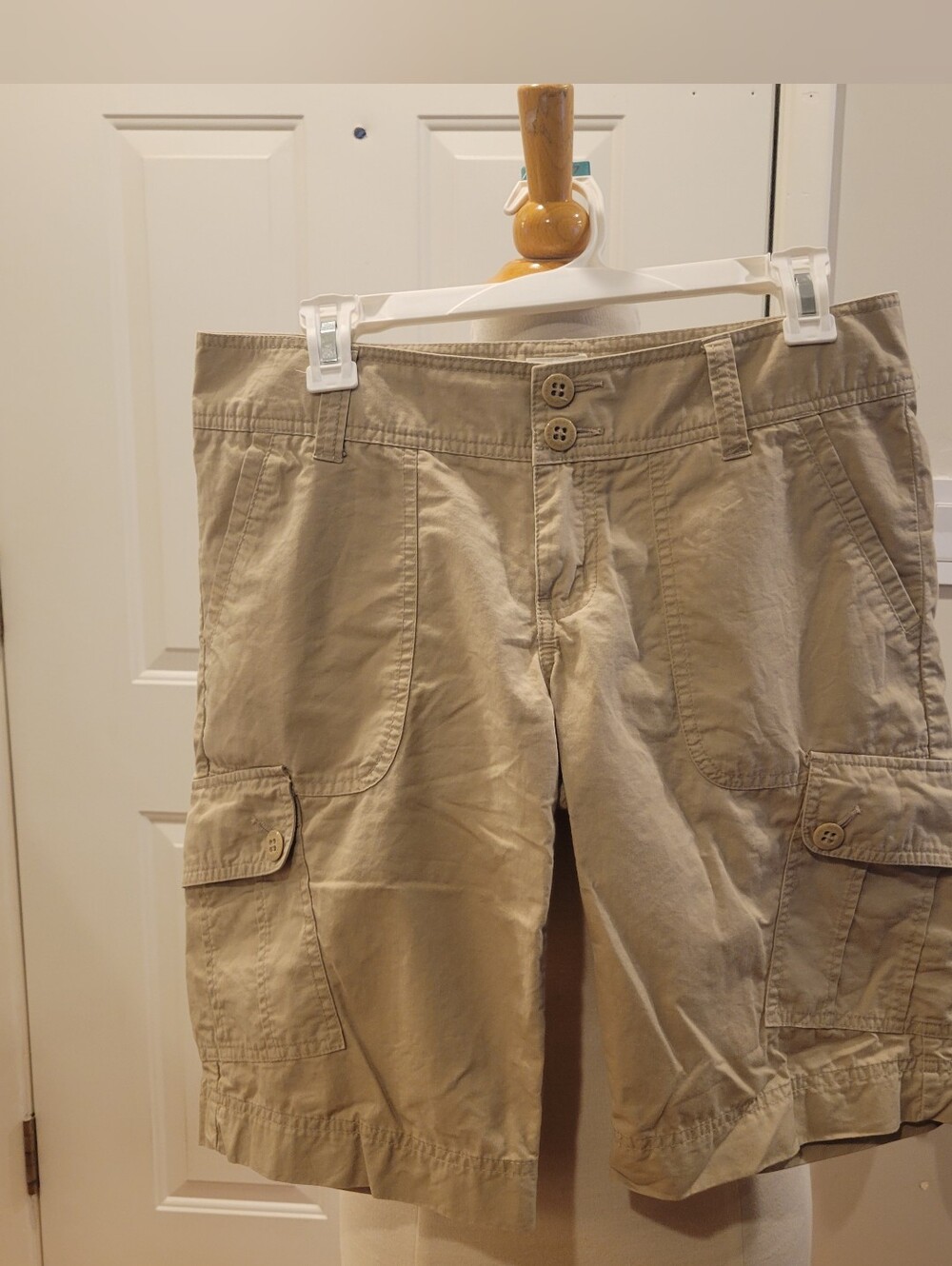 🛍EUC~ ROXY Casual Tan Cargo Shorts